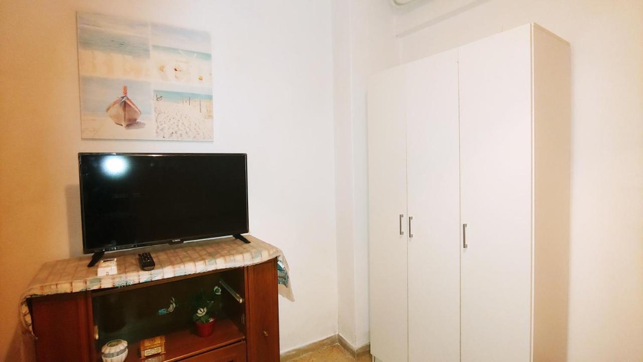 Lejlighed i Pagrati på 32 m². Soveværelser: 1. Private badeværelser: 1. Athen Eksteriør billede