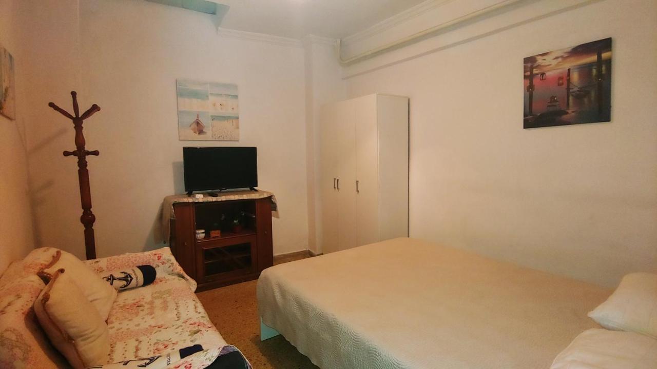 Lejlighed i Pagrati på 32 m². Soveværelser: 1. Private badeværelser: 1. Athen Eksteriør billede