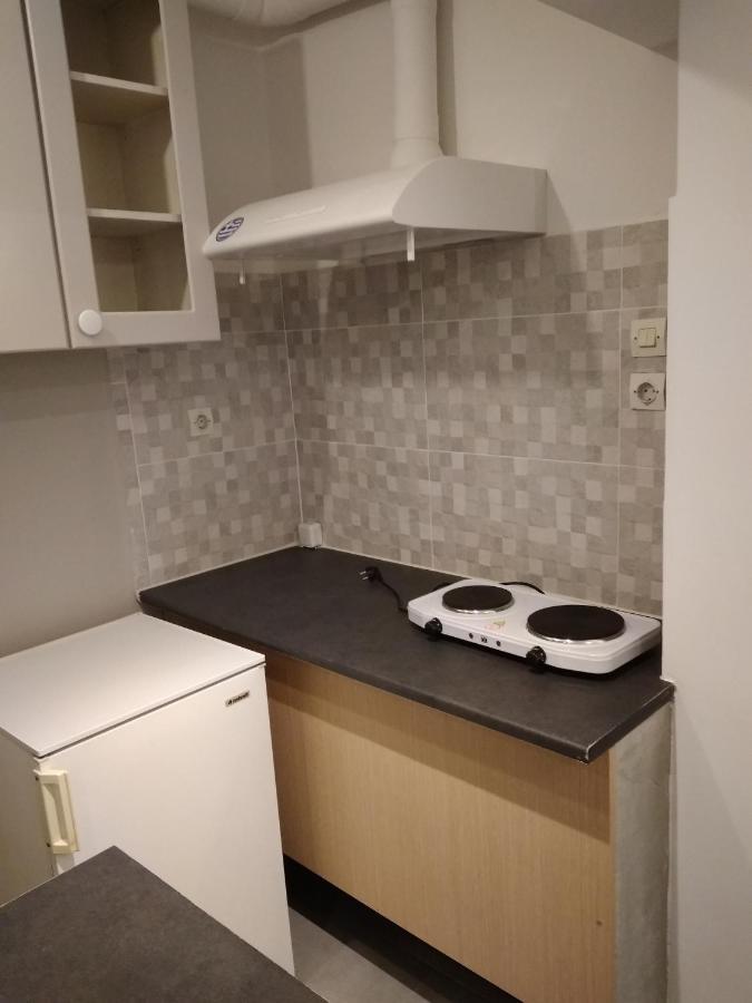 Lejlighed i Pagrati på 32 m². Soveværelser: 1. Private badeværelser: 1. Athen Eksteriør billede
