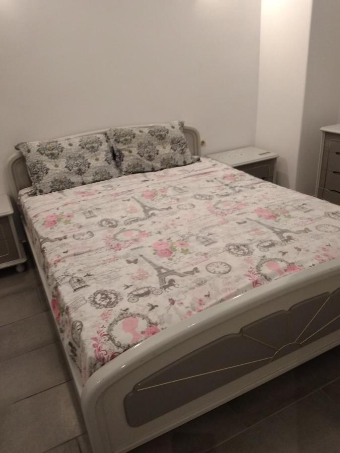 Lejlighed i Pagrati på 32 m². Soveværelser: 1. Private badeværelser: 1. Athen Eksteriør billede