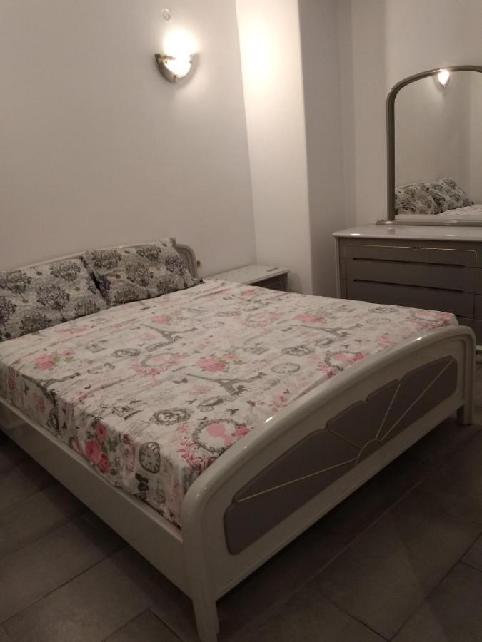 Lejlighed i Pagrati på 32 m². Soveværelser: 1. Private badeværelser: 1. Athen Eksteriør billede